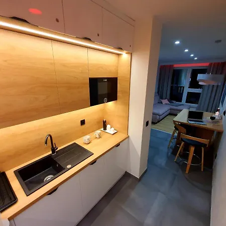 Na Gorze 23 아파트 *