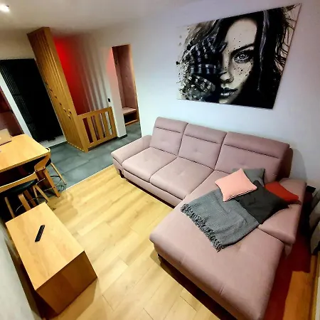 Na Gorze 23 シクラルスカ・ポレンバ