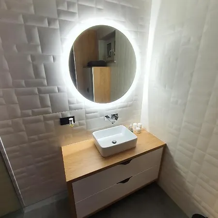 Na Gorze 23 * شكلارسكا بوريبا