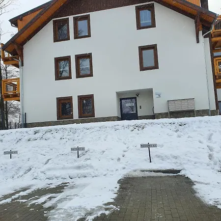 Na Gorze 23 * شكلارسكا بوريبا