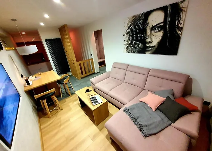 Na Gorze 23 스클라르스카포렘바